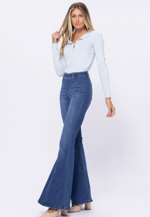 Flare for the Dramatic Judy Blue Jeans